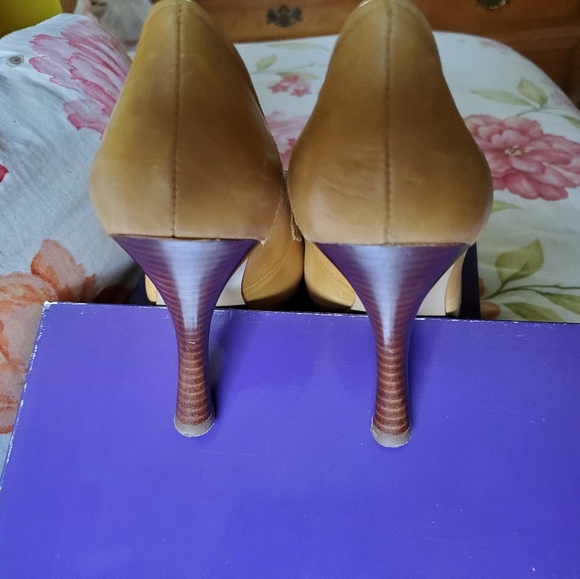 Enzo Angiolini Pumps - Picture 5 of 12